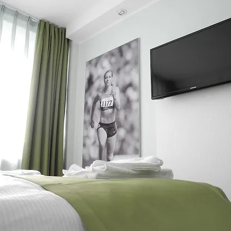 Sportforum Hotel 2*